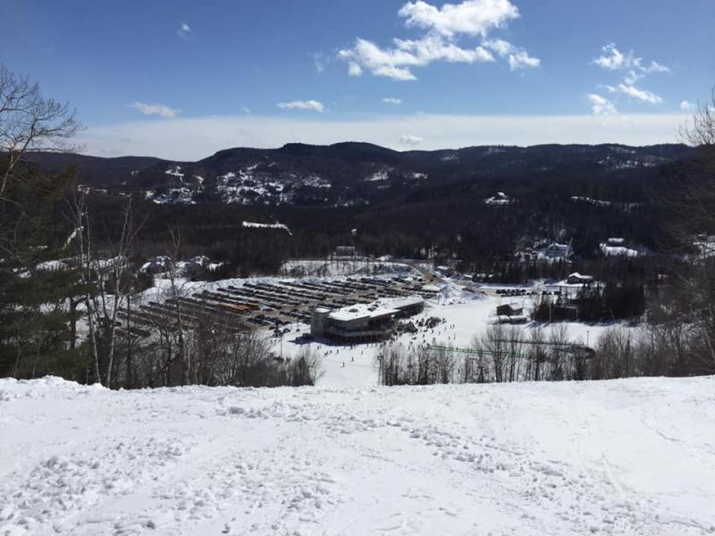 Val Saint-Côme - Skieurs et planchistes profitent de la relâche scolaire Val Saint-Côme - Skieurs et planchistes profitent de la relâche scolaire