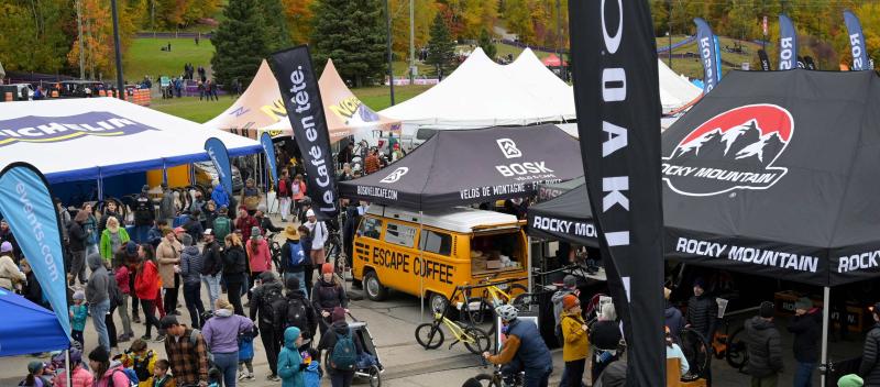 Coupe Du Monde MTB - Le village OXIO des exposants - Mont Ste Anne Coupe Du Monde MTB - Le village OXIO des exposants - Mont Ste Anne
